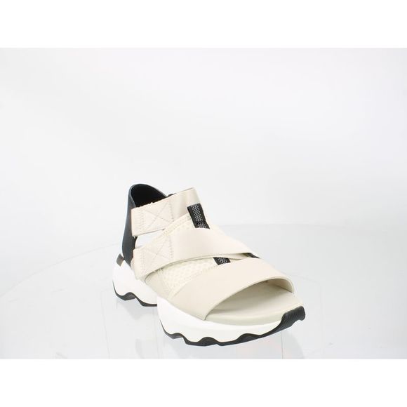 Sorel Cream and White Sandals with Chunky Design - Picture 2 of 4